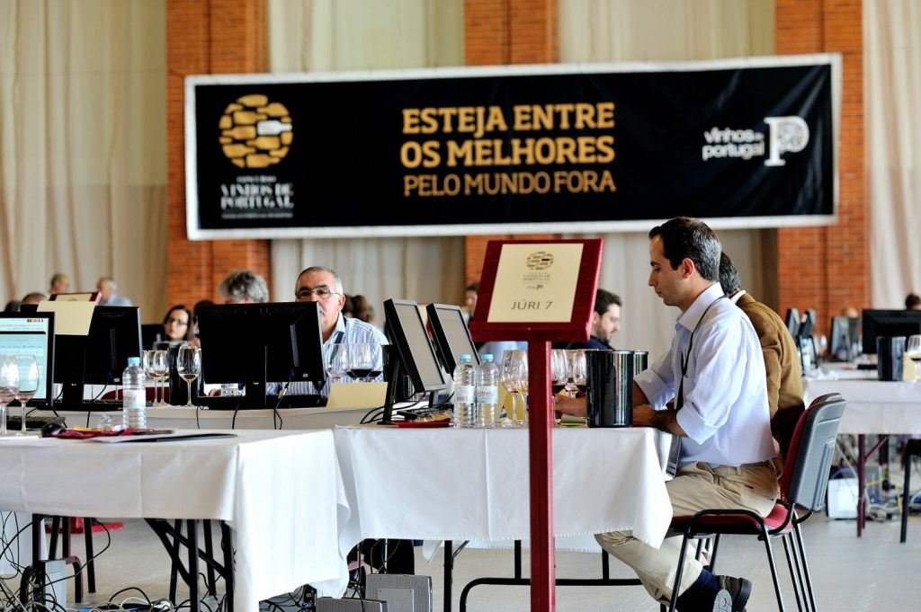 Concurso Vinhos de Portugal 2021 júri