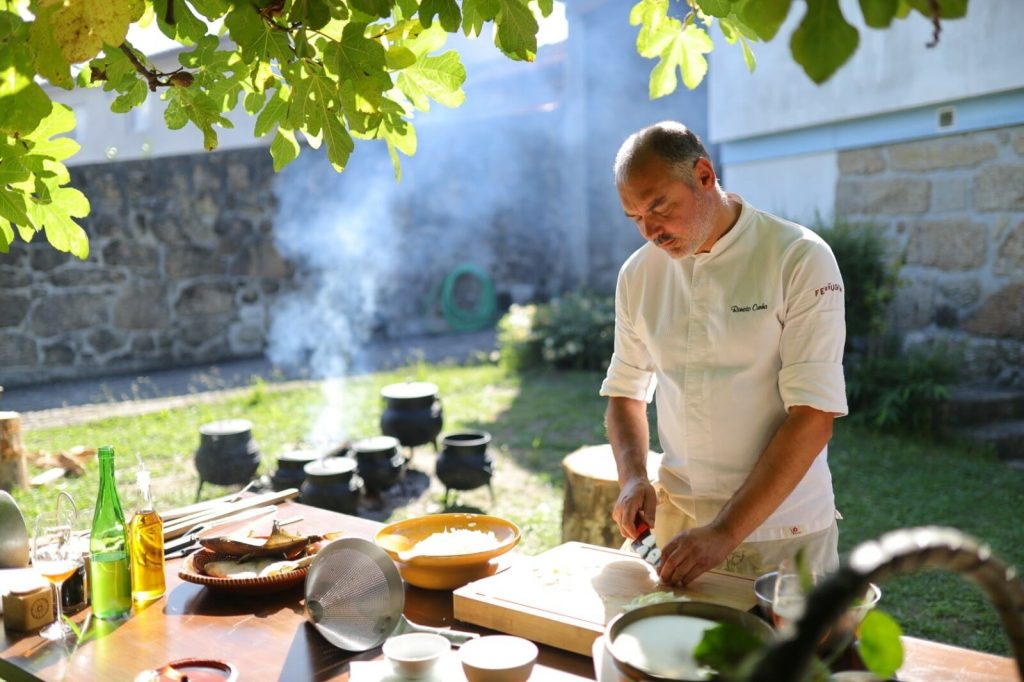 Fogo chão potes quintal