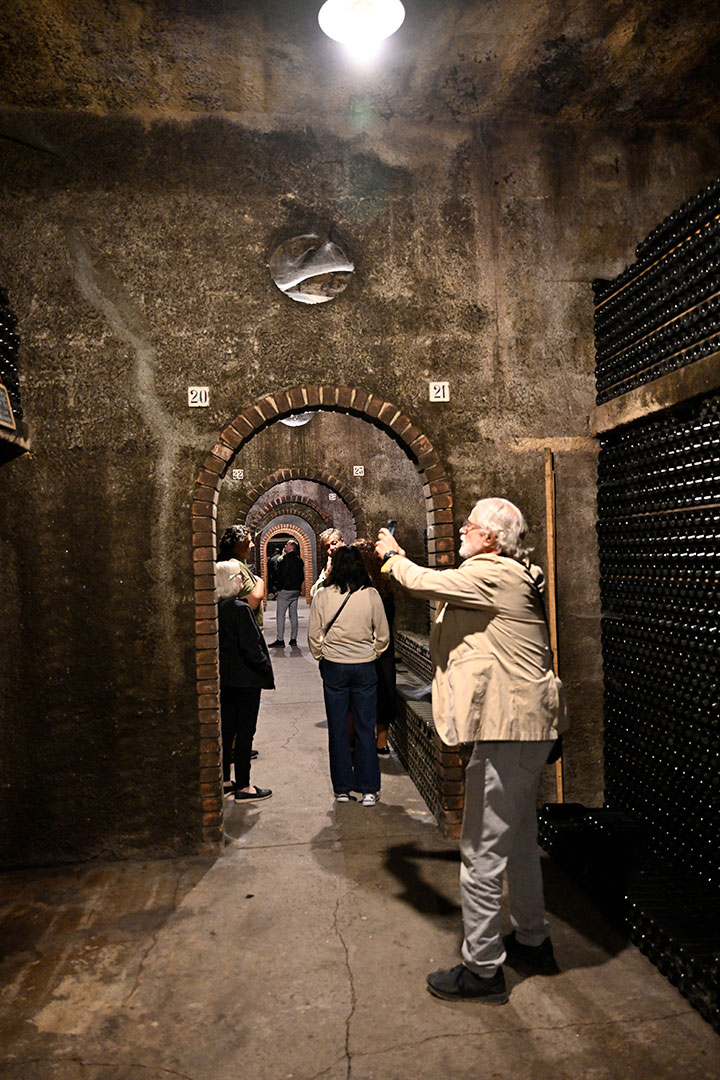 wine-tour-2025-caves-sao-joao-0021