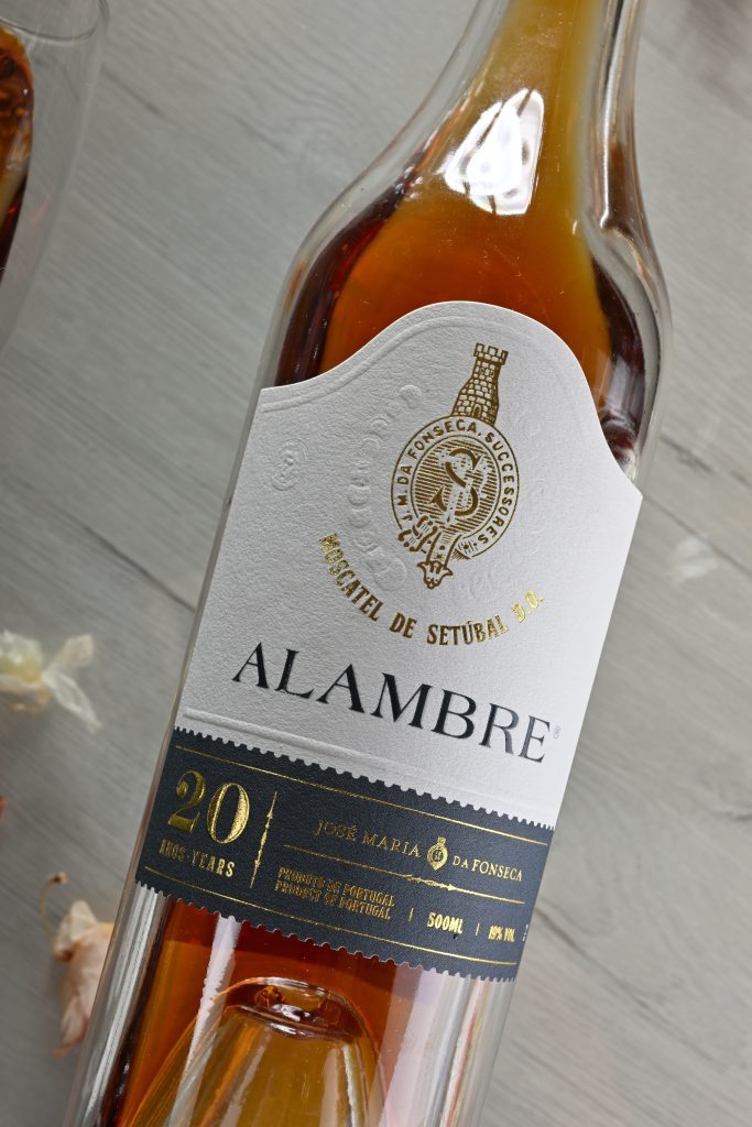 MOSCATEL