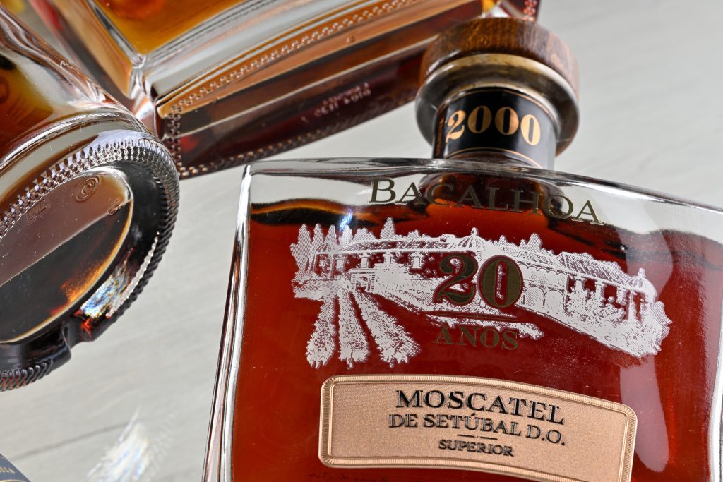 MOSCATEL